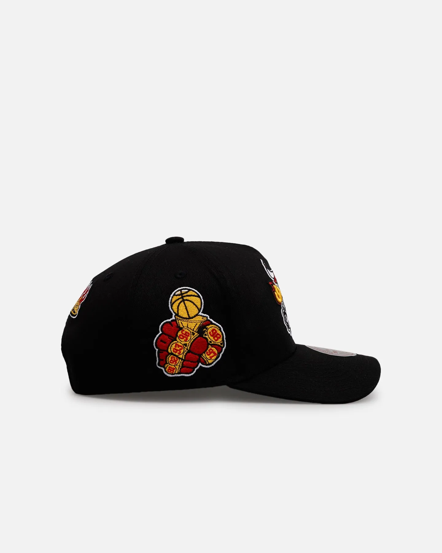 Mitchell & Ness Chicago Bulls 'On Fire' Pro Pinch Snapback Black